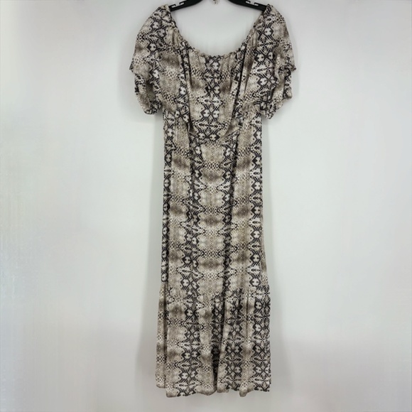Eloquii Womens Size 14 Off Shoulder Maxi Dress Beige Brown Snake Print Ruffles - Picture 2 of 10